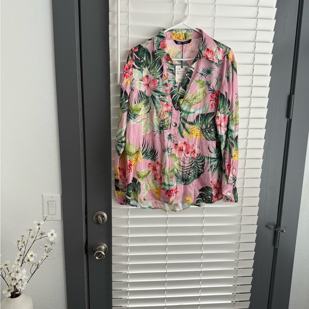 Zara Pink Floral Button Down Shirt